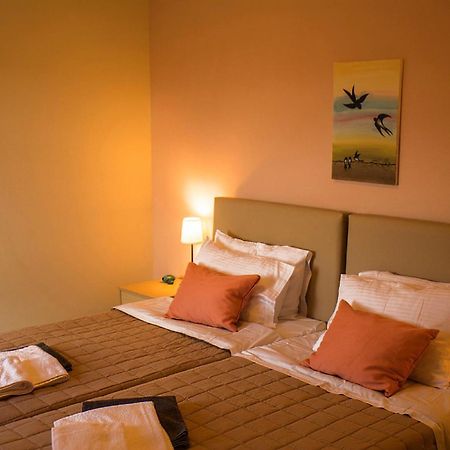 Aksos Suites Accessible Accommodation Agia  エクステリア 写真